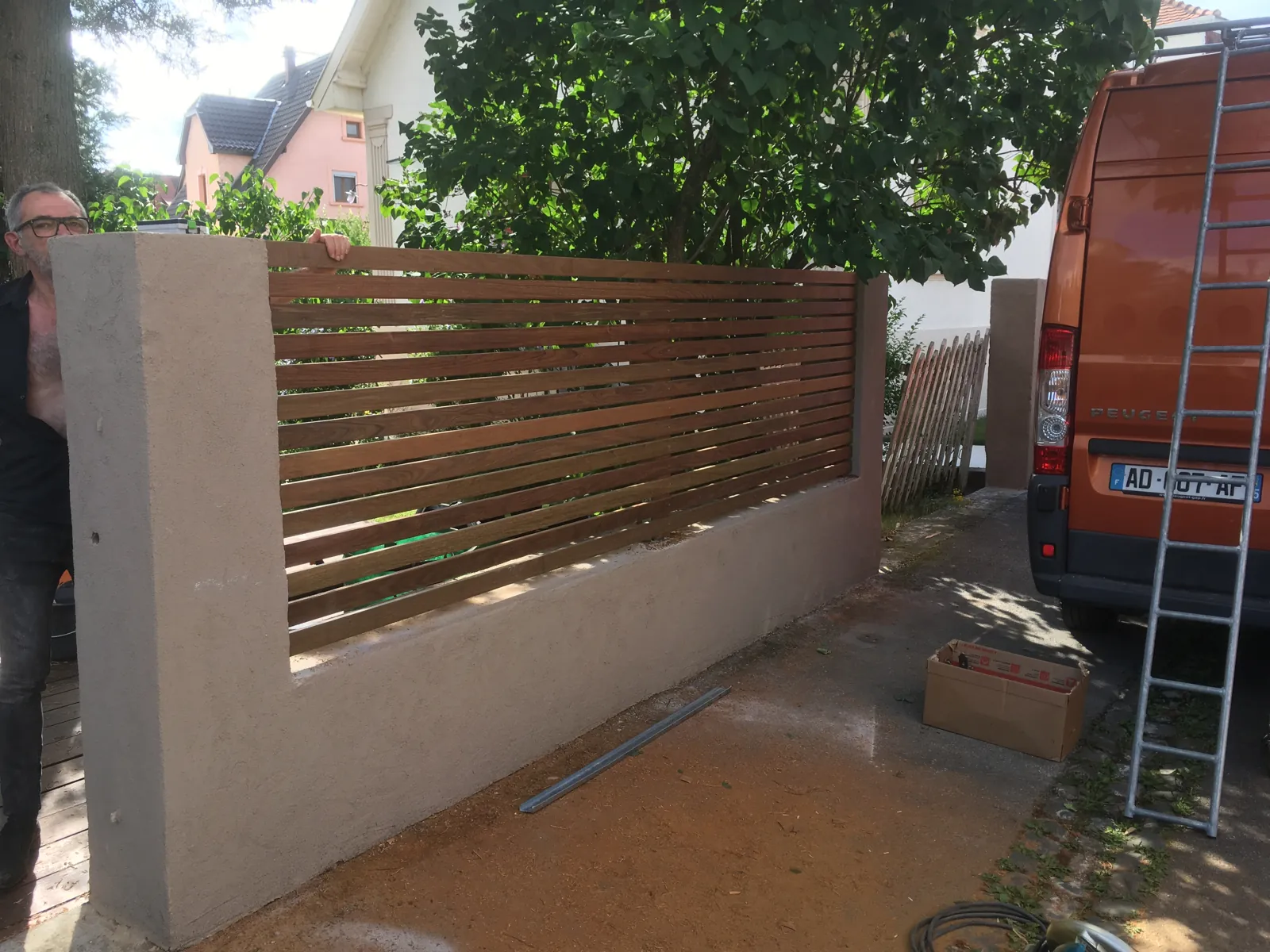 Une clôture en bois — Bas-Rhin